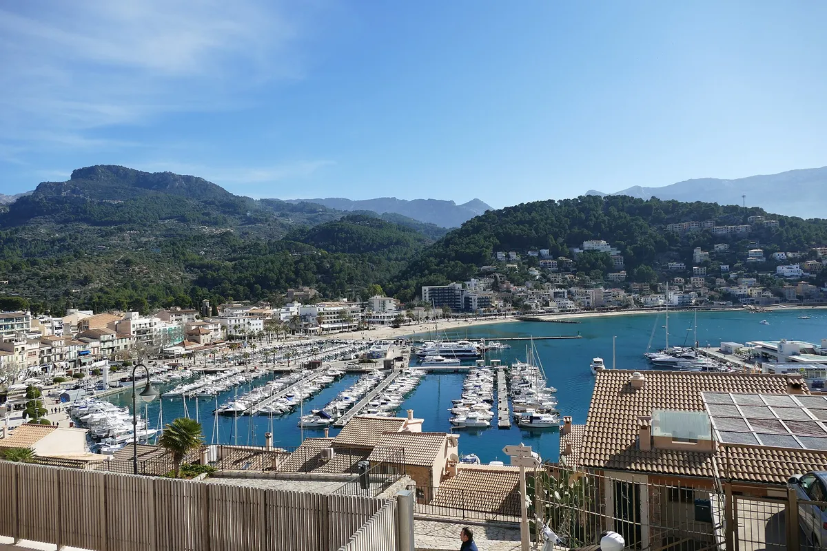 El puerto natural de Sóller, en la Serra de Tramuntana, Mallorca