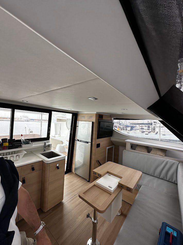 Aventura 37 Cruiser · MANALUA, Aventura · 37 Cruiser — 23
