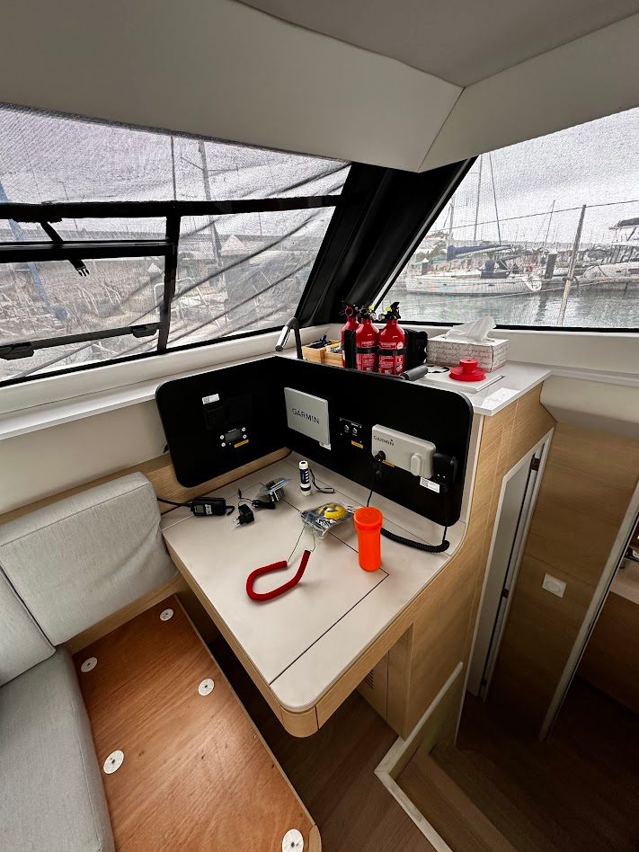 Aventura 37 Cruiser · MANALUA, Aventura · 37 Cruiser — 25