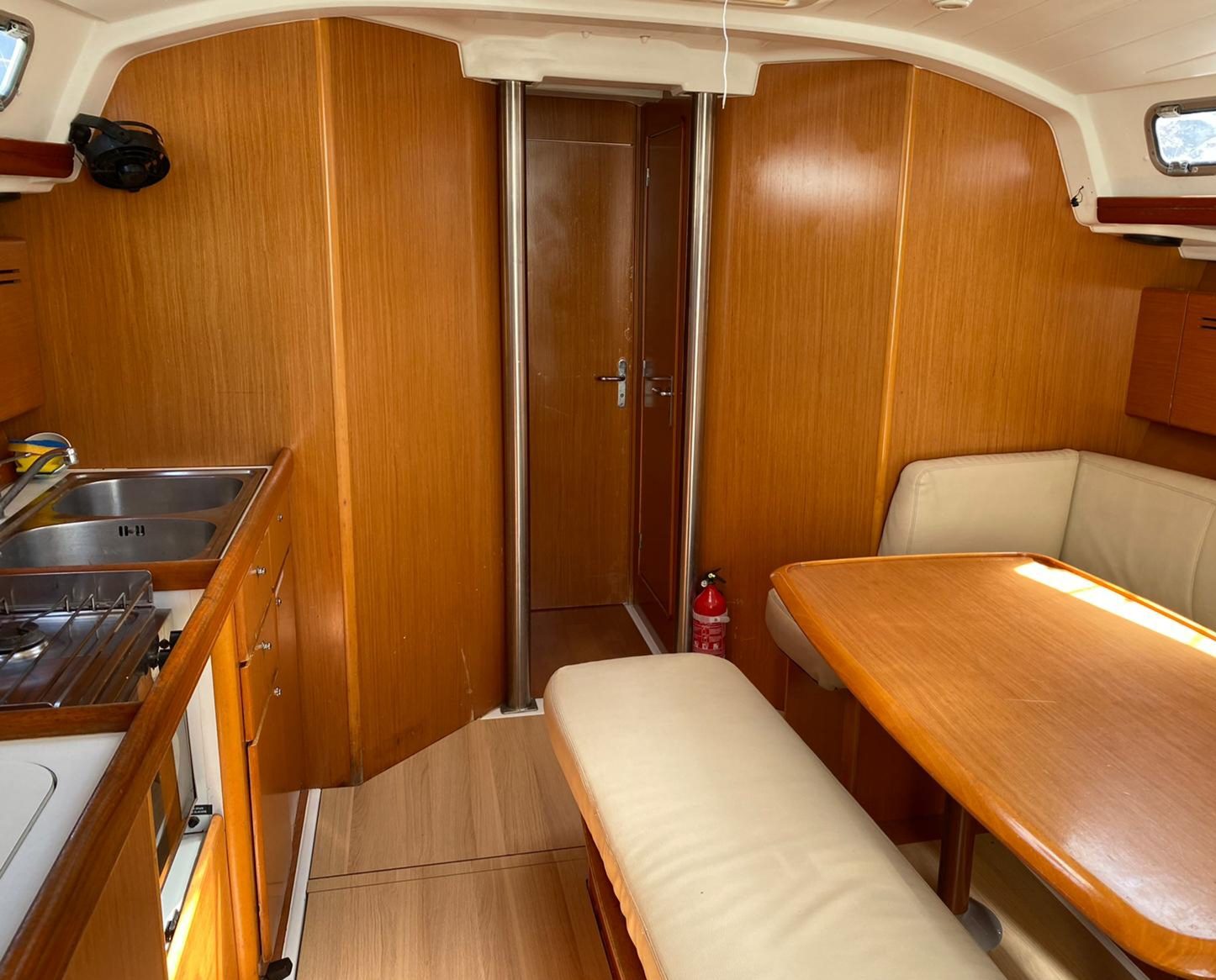 Beneteau Cyclades 43.4 · ALBORÁN 29 SANGRÍA, Beneteau · Cyclades 43.4 — 3