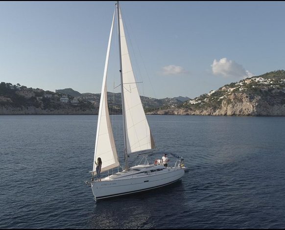 Beneteau Oceanis 323, Beneteau · Oceanis 323
