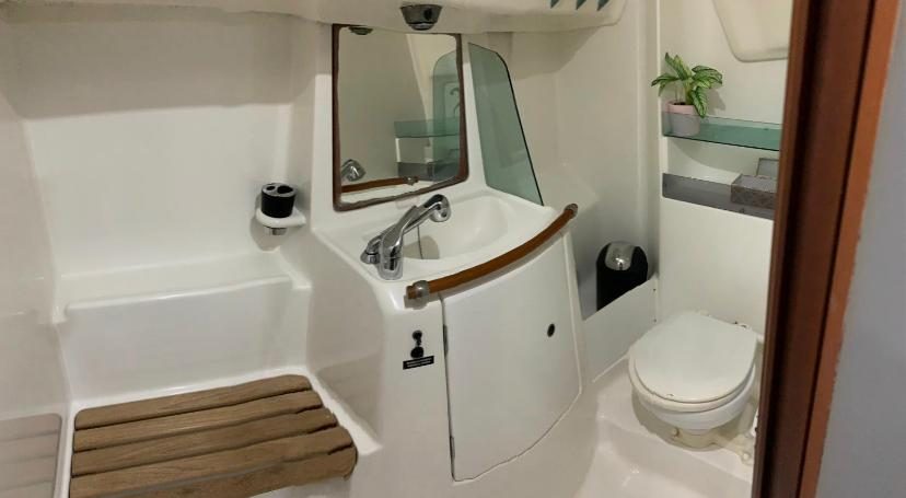 Beneteau Oceanis 323, Beneteau · Oceanis 323 — 8