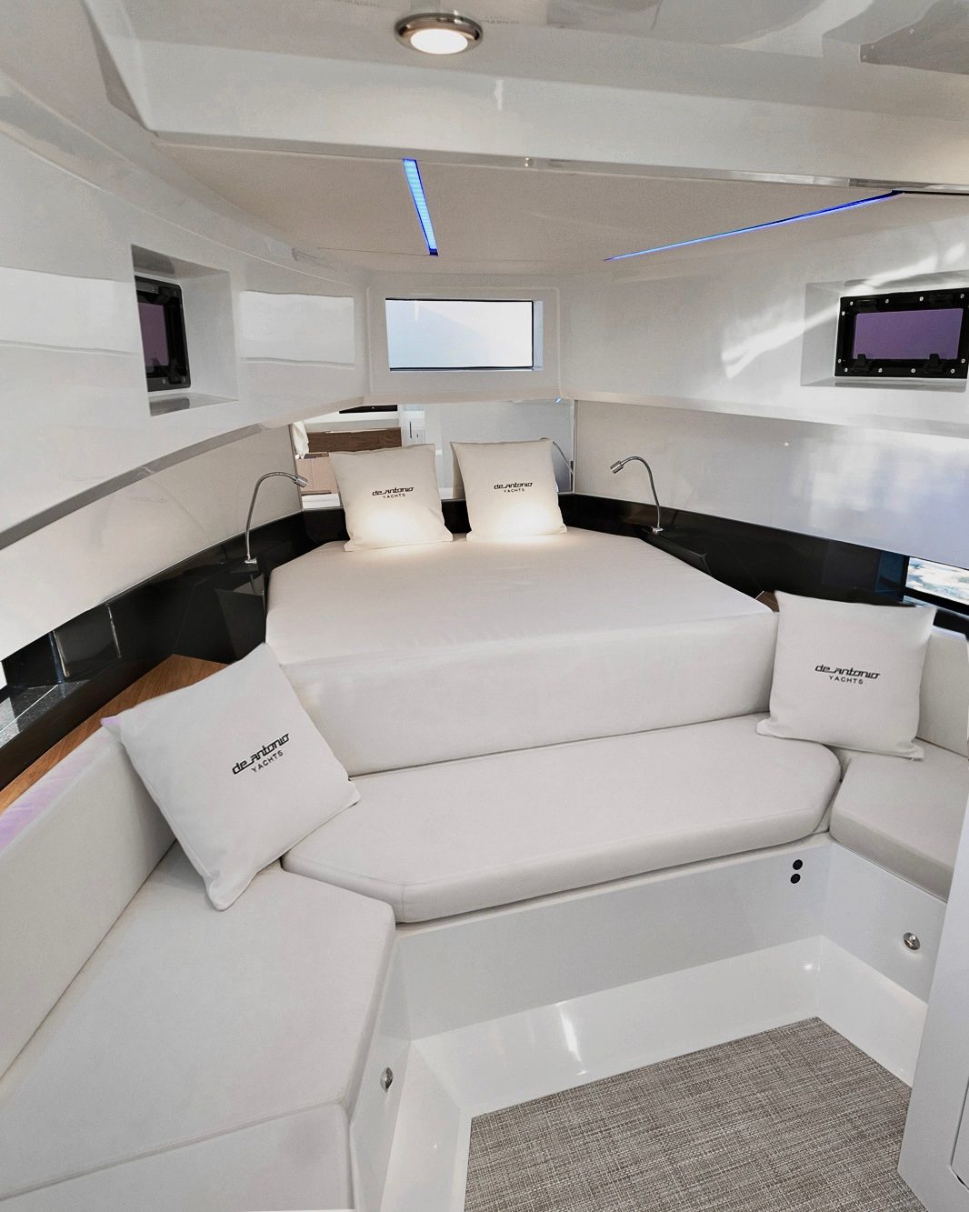 De Antonio 36 Just Paradise, De Antonio Yachts · De Antonio 36 Just — 15