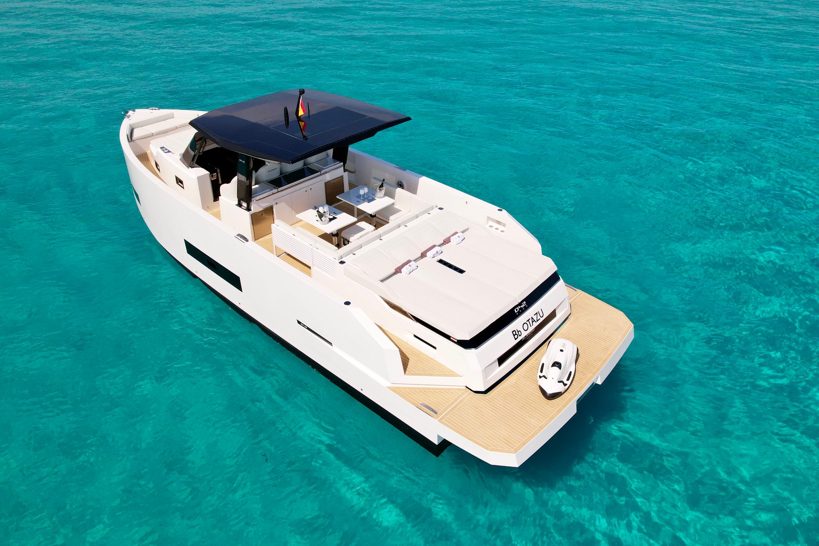 De Antonio 42 Bb Otazu, De Antonio Yachts · De Antonio 42 Bb — 9
