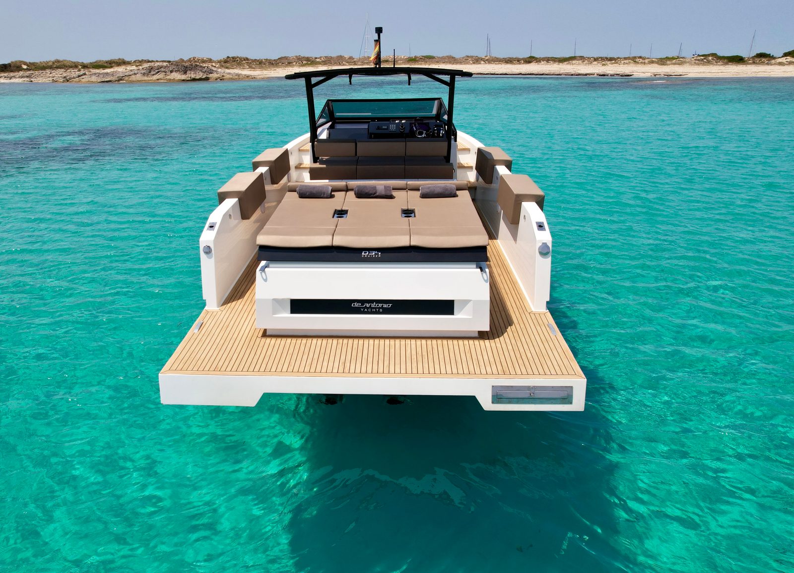 De Antonio D34 Delito, De Antonio Yachts · De Antonio D34 — 2