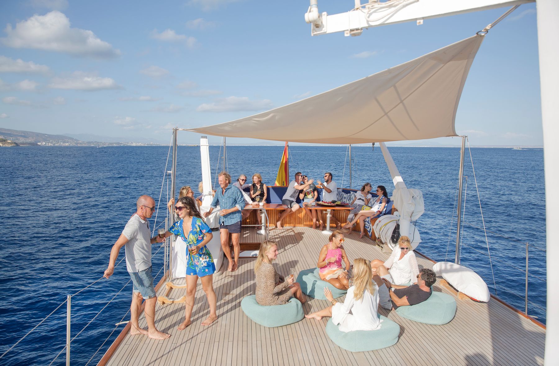 Falcao Uno, Feadship — 10