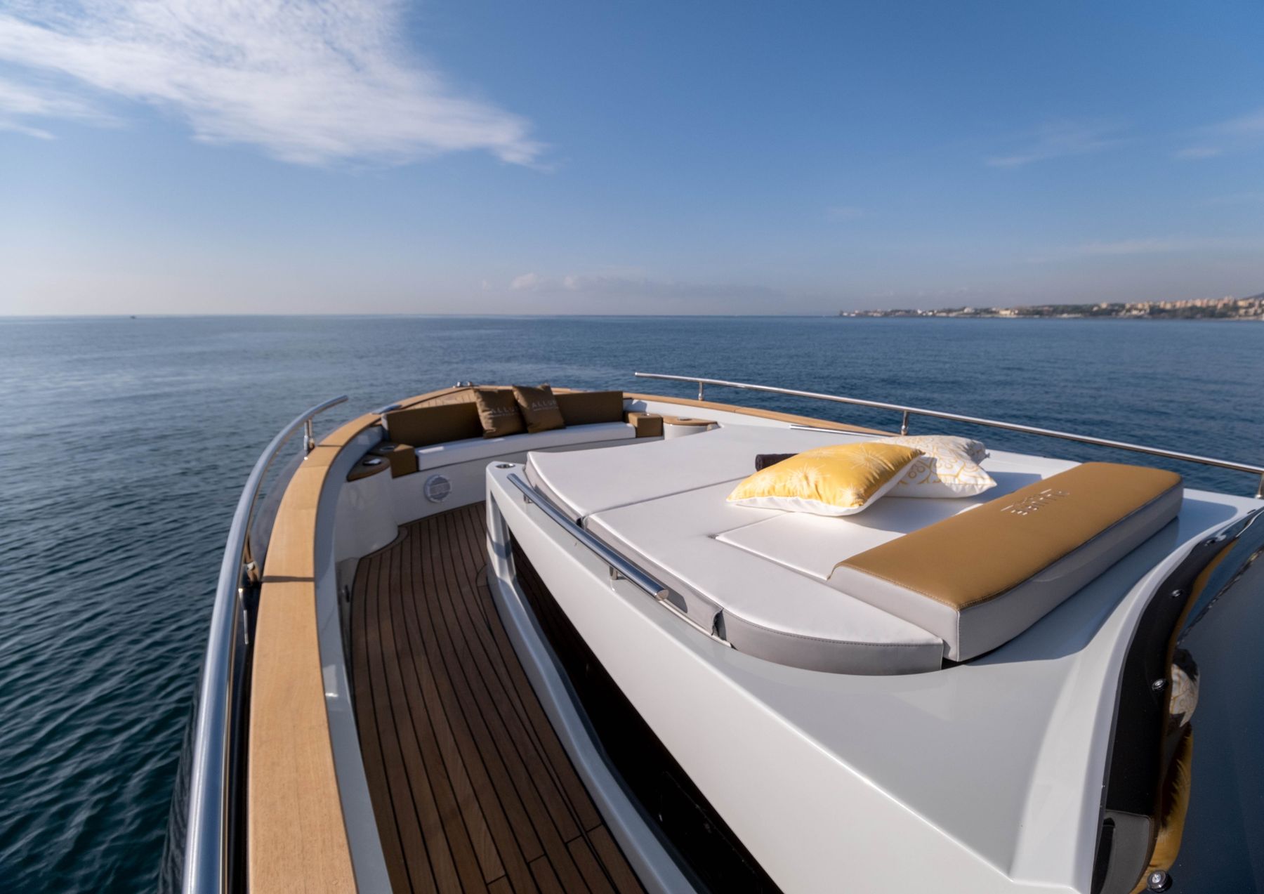 Italyure 38 - MARINA, Italyure · 38 — 8
