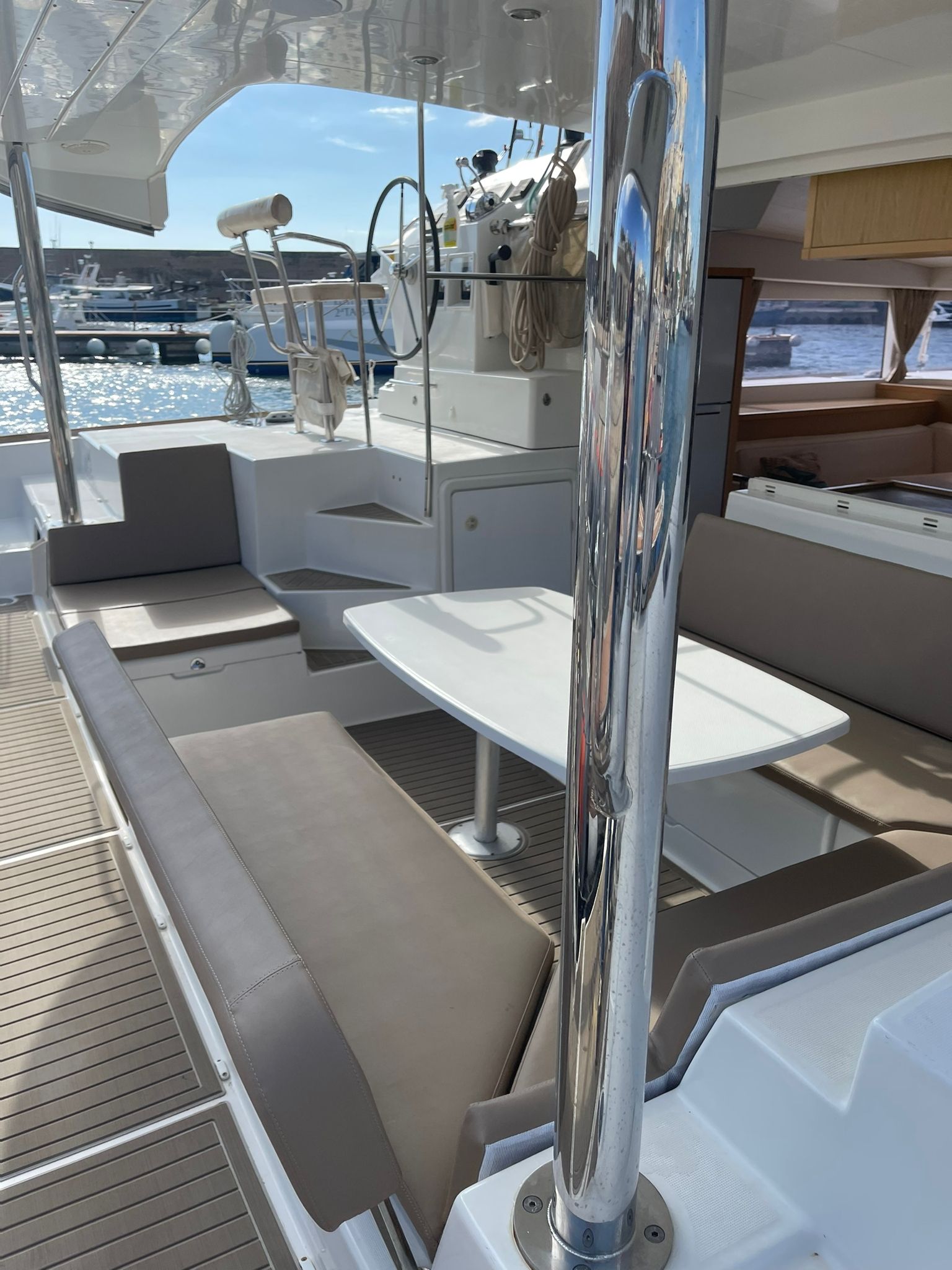 Lagoon 400 S2 - MARTINA ONE, Lagoon · 400 S2 — 6