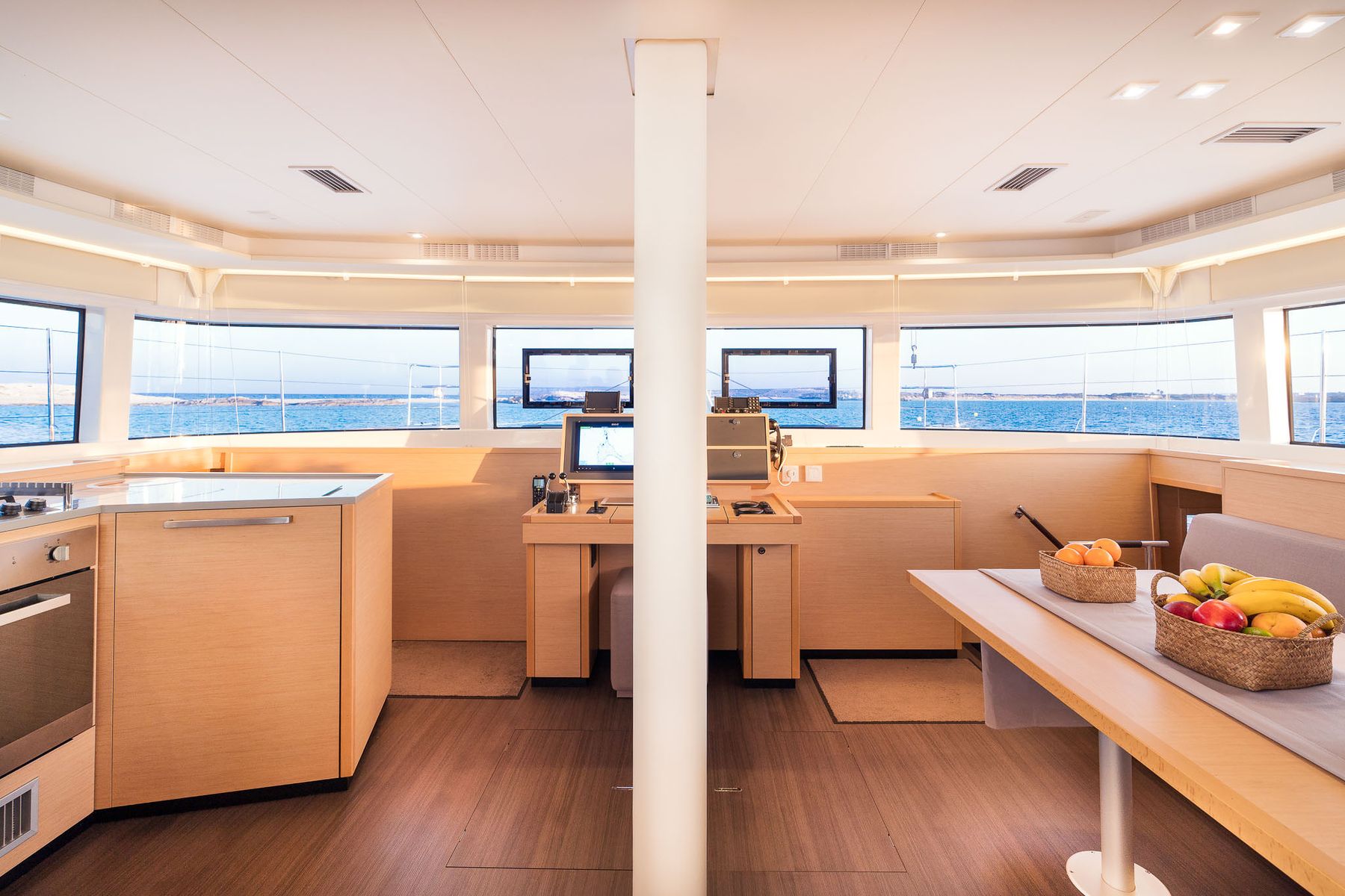 Lagoon 52 - FLOW, Lagoon · 52 F Grand Luxe — 10