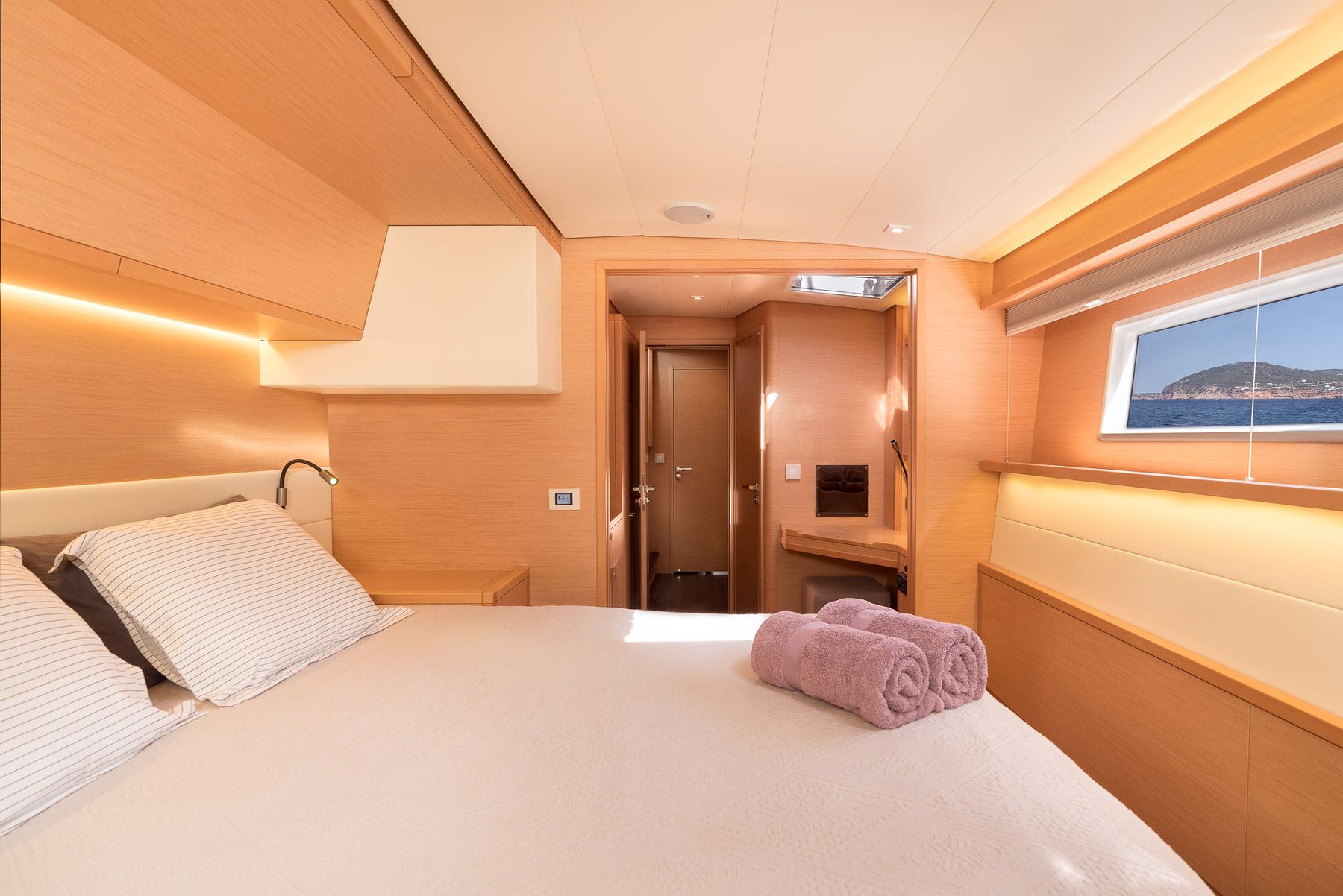 Lagoon 52 - FLOW, Lagoon · 52 F Grand Luxe — 12