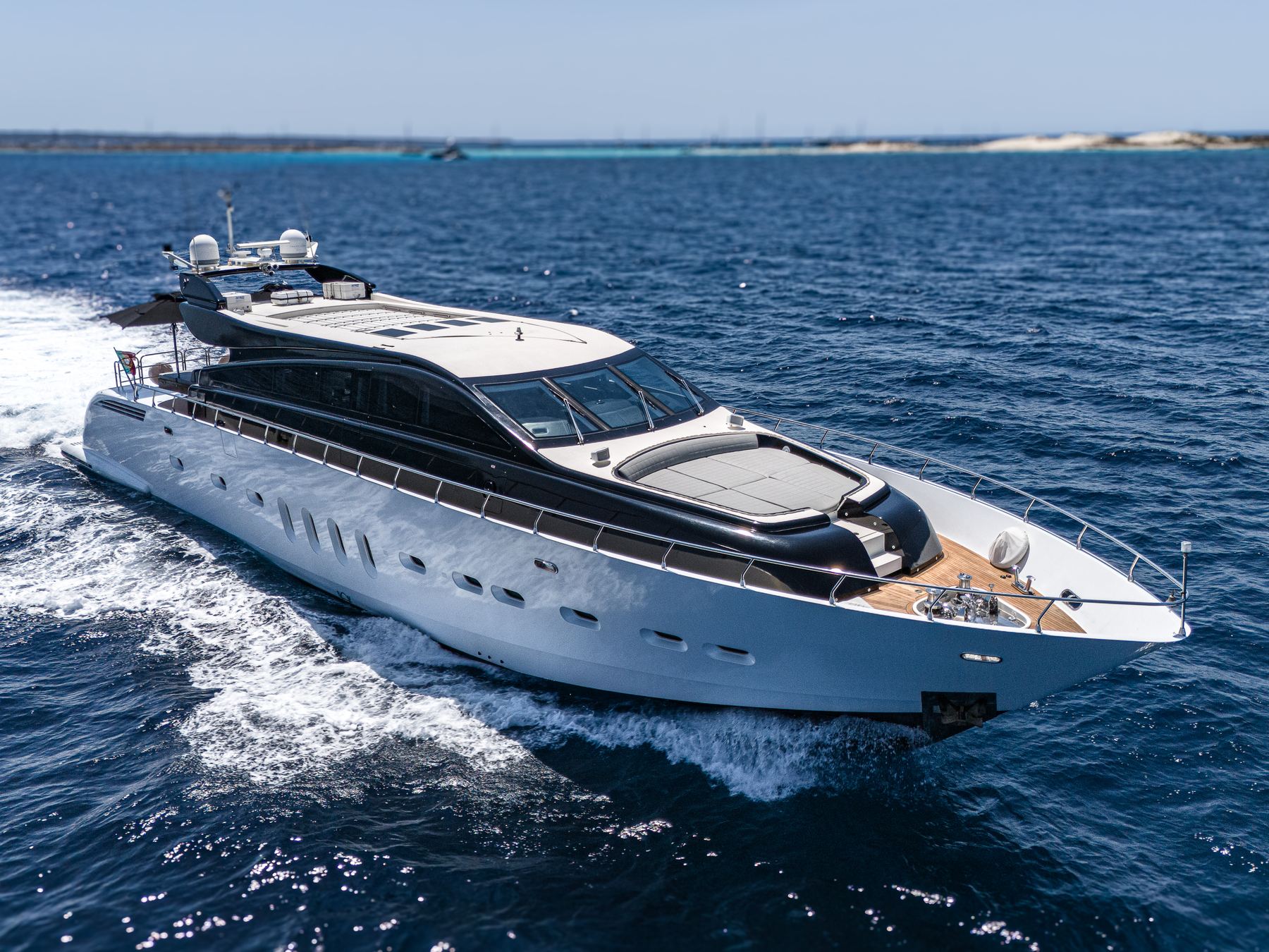 Leopard 102 - LA ROMANA, Leopard · 102 — 61