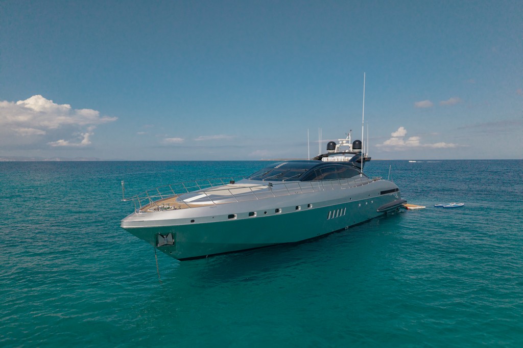 Mangusta 92 - DRIFT, Mangusta · 92 — 38