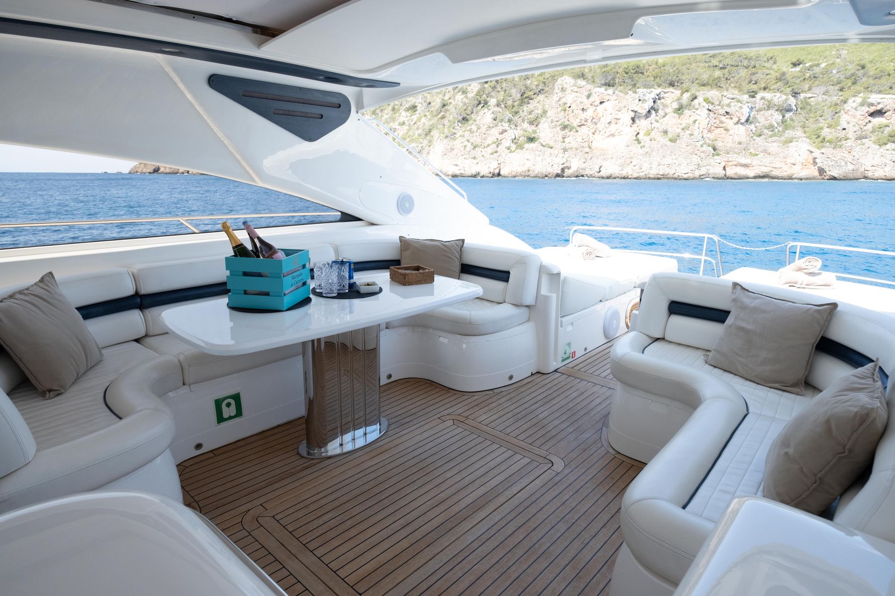 Princess V65 - JULIET, Princess · V65 — 35