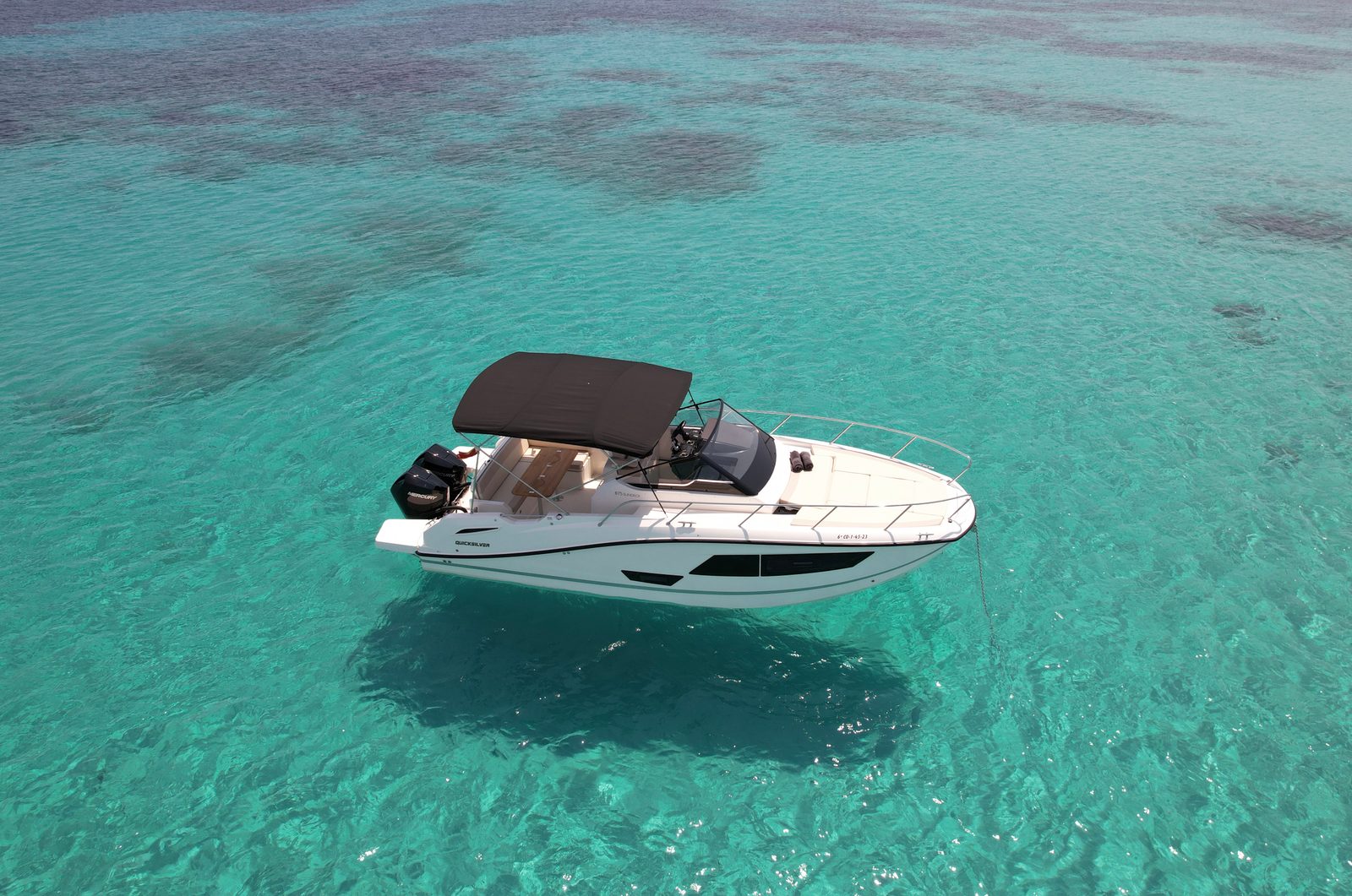 Quicksilver 875 Luz, QuickSilver · Quicksilver 875 — 4