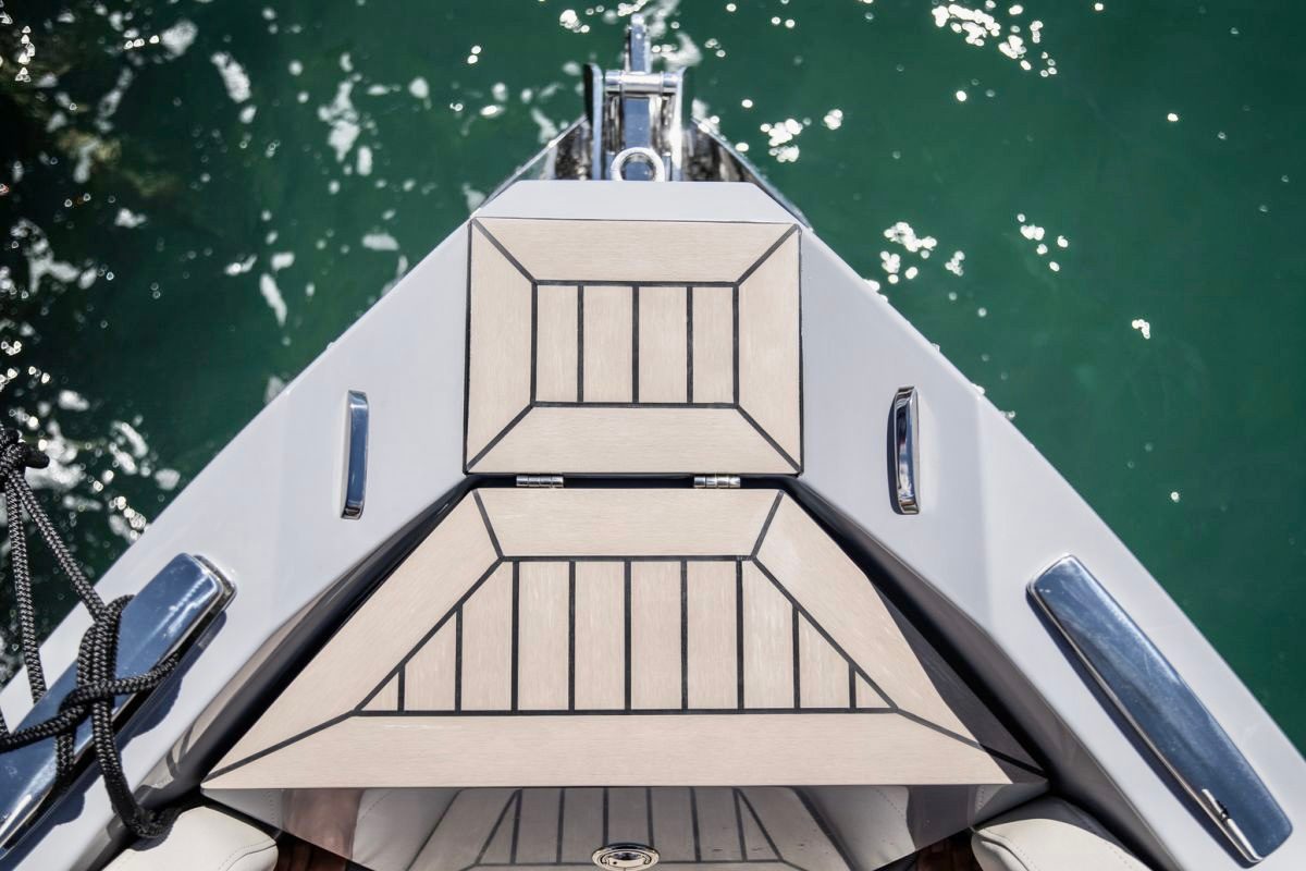 Rand 30 Just Passion, Rand Boats · Rand 30 Just — 8