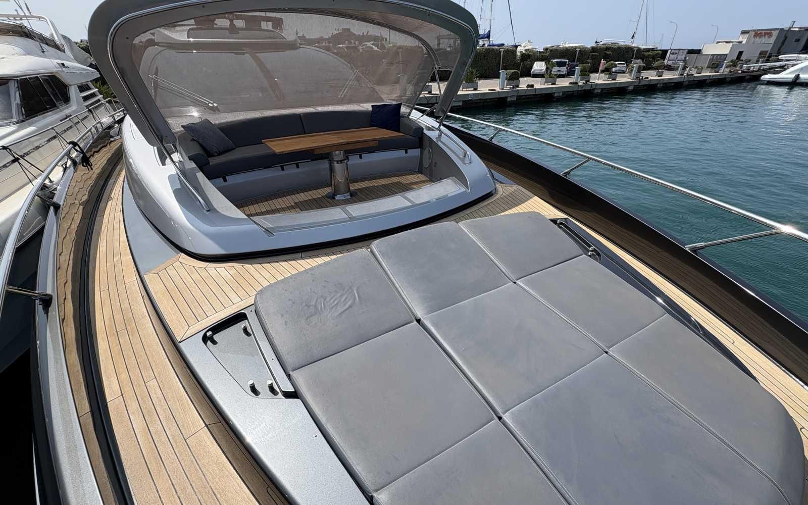 Riva Perseo 76 - REMARE, Riva · Perseo 76 — 5