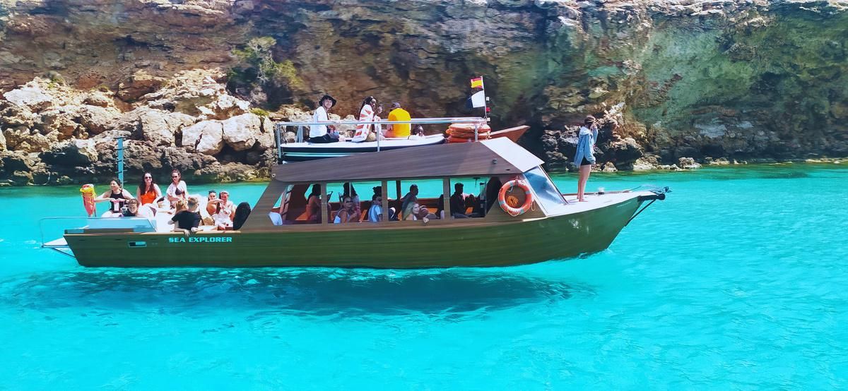 Sea Explorer, Custom boat · Custom boat