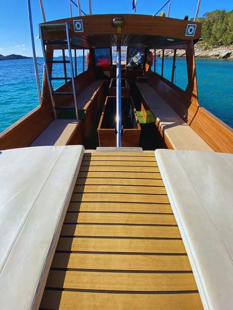 Sea Explorer, Custom boat · Custom boat — 4