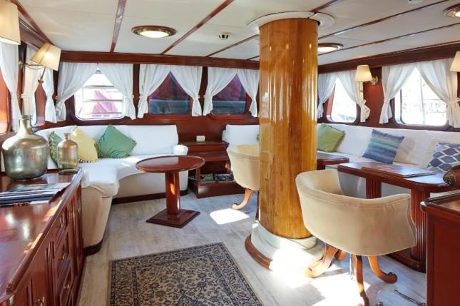 Southern Cross, Yarrow & Co. · Ketch 33 m — 14