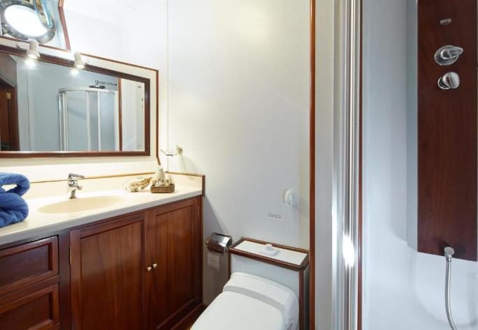 Southern Cross, Yarrow & Co. · Ketch 33 m — 23