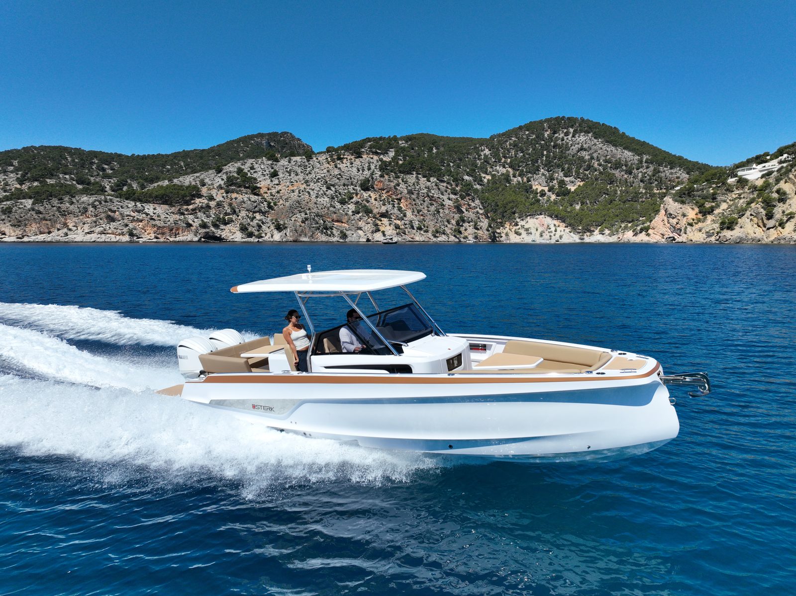 Sterk 31 Just Chill, Sterk 31 WB · Sterk 31 Just — 2