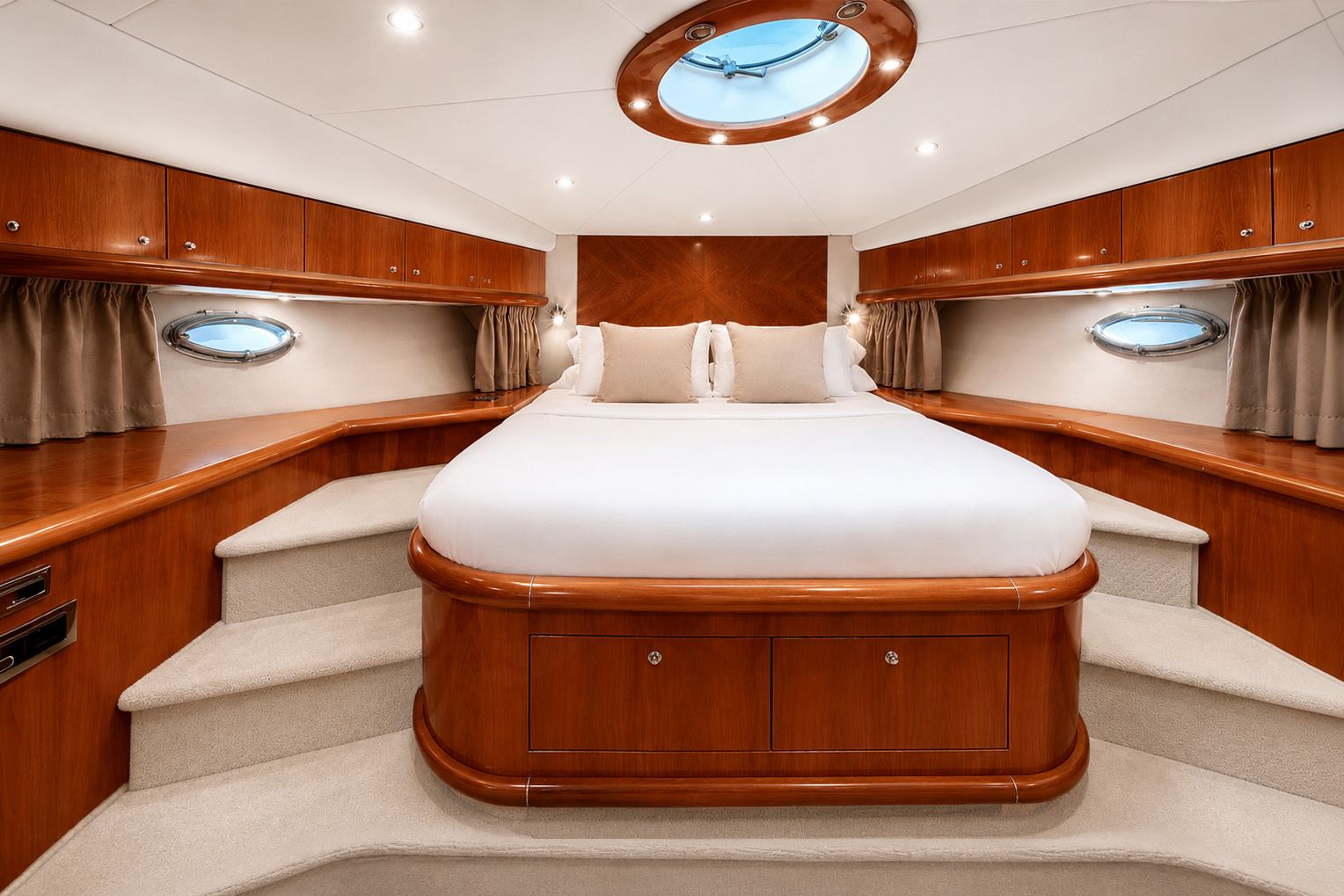 Sunseeker Predator 68 - TALAN, Sunseeker Predator · 68 — 11